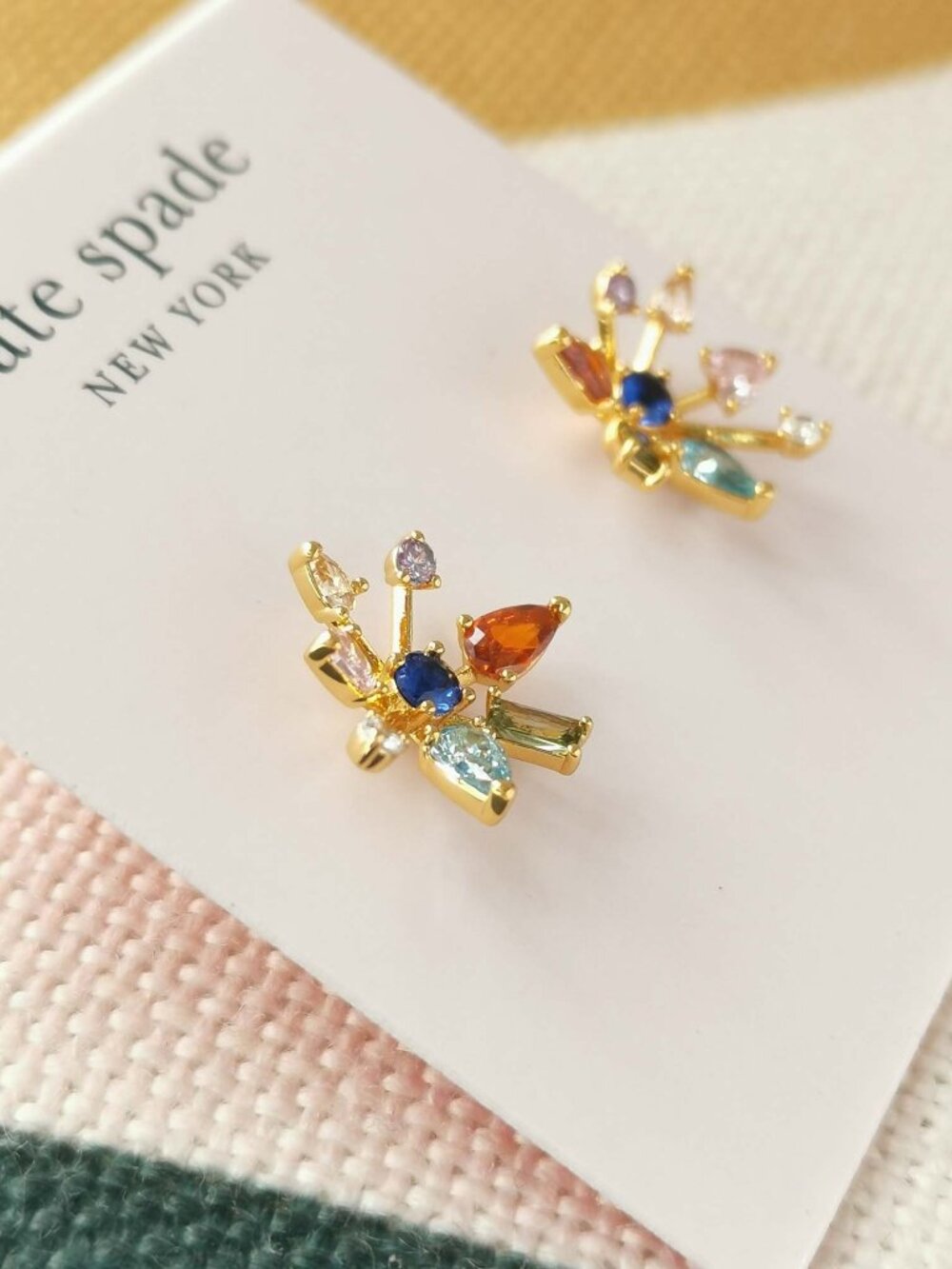 Kate Spade Firework floral multi color studs earrings NEW - Picture 3 of 3